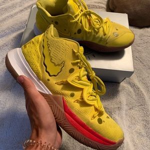 Spongebob Kyrie 5